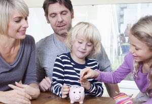 5 Reasons To Involve Your Family In Financial Matters